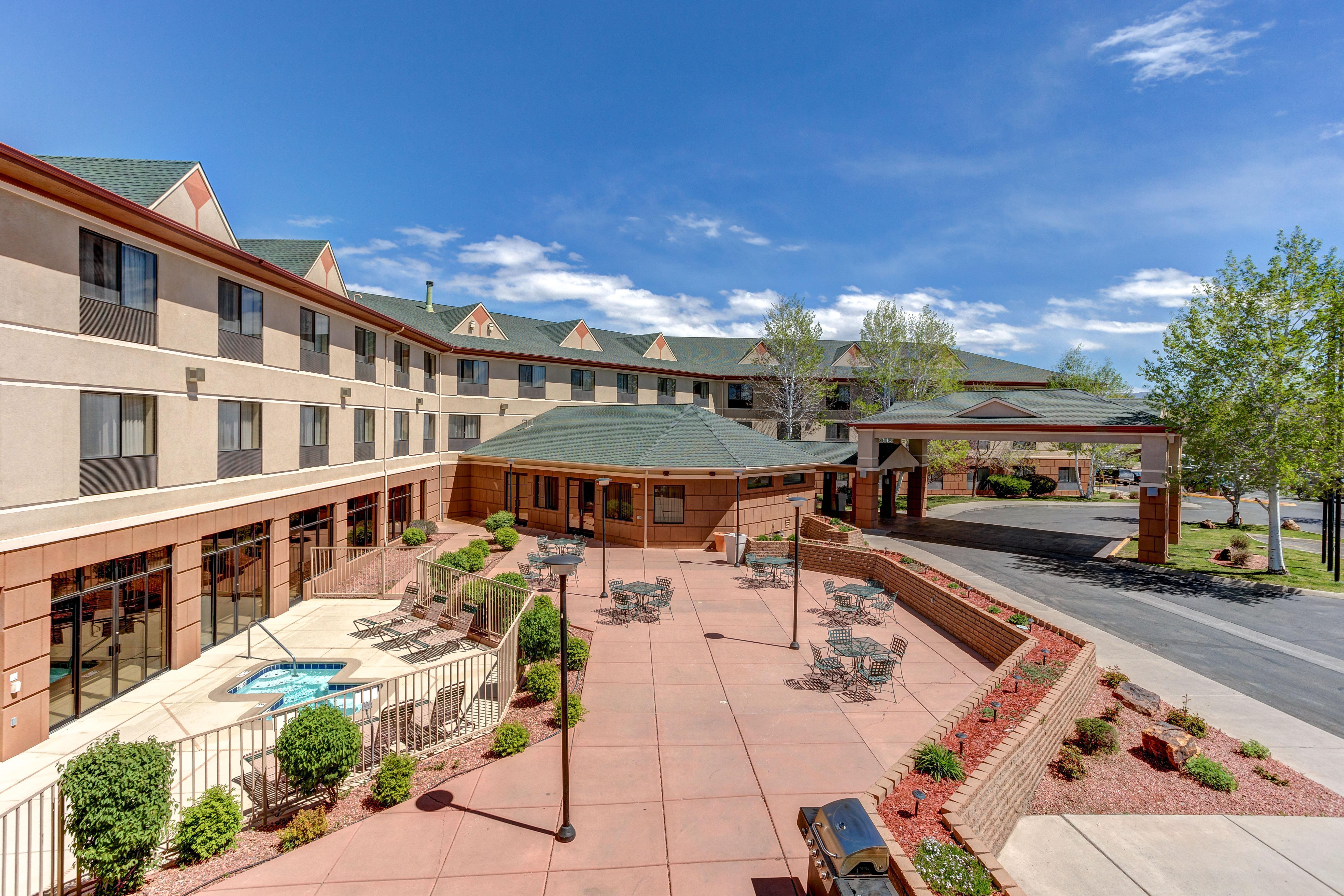 Holiday Inn Express Hotel & Suites Montrose - Black Canyon Area, An Ihg Hotel Exterior photo